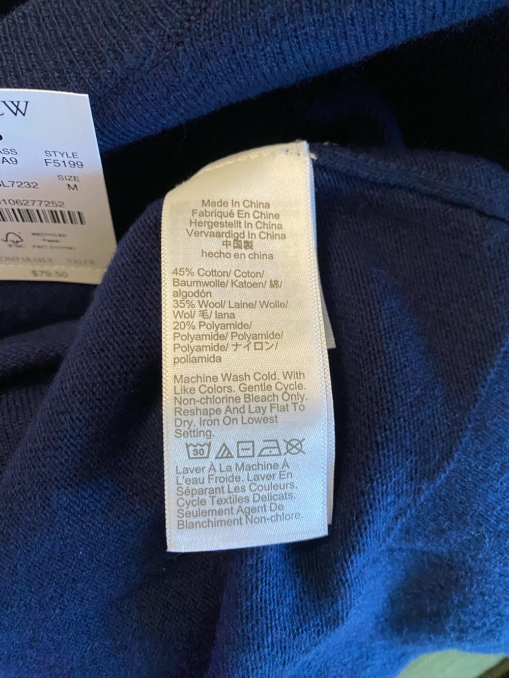 J.Crew Classic Crewneck Sweater in Navy NWT - Picture 4 of 7